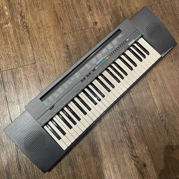 Yamaha PSR-1700 電子キーボード　ジャンク品 grun-sound_f420s220311
