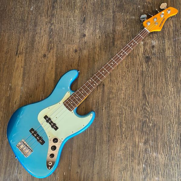 ベース Fernandes RJB-380  White ベース Fernandes RJB-380 White ベース Fernandes RJB-380 White