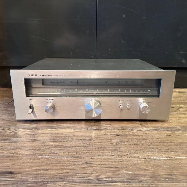Trio KT-8000 Pulse Count FM Stereo Tuner 7-Gang Variable Capacitor