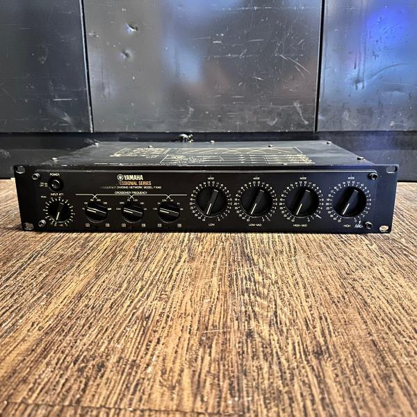 Yamaha F1040 4Way Channel Divider 業務用PA クロスオーバー ヤマハ 動作品-r897