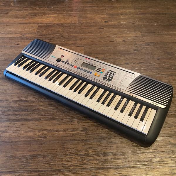 【美品】YAMAHA 電子ピアノ　PSR-201 キーボード YAMAHA PSR-201 (hiccochan) 箕面の鍵盤楽器、ピアノ