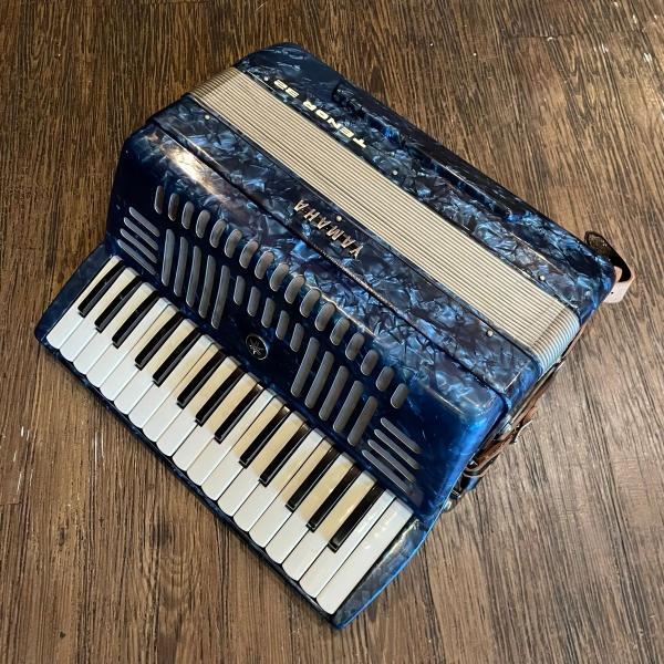 YAMAHA Yamaha TENOR-32 Accordion ヤマハ アコーディオン YAMAHA Yamaha TENOR-32 Accordion ヤマハ アコーディオン