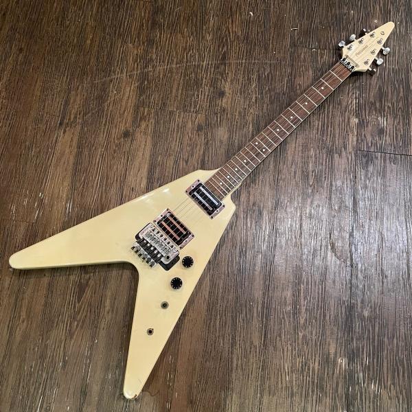 美品 FERNANDES BSV Flying-V タイプ エレキギター 美品 FERNANDES BSV Flying-V タイプ エレキギター - メルカリ