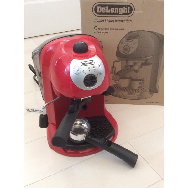 DeLonghi エスプレッソ・カプチーノメーカー レッド EC200N-R : ぽ