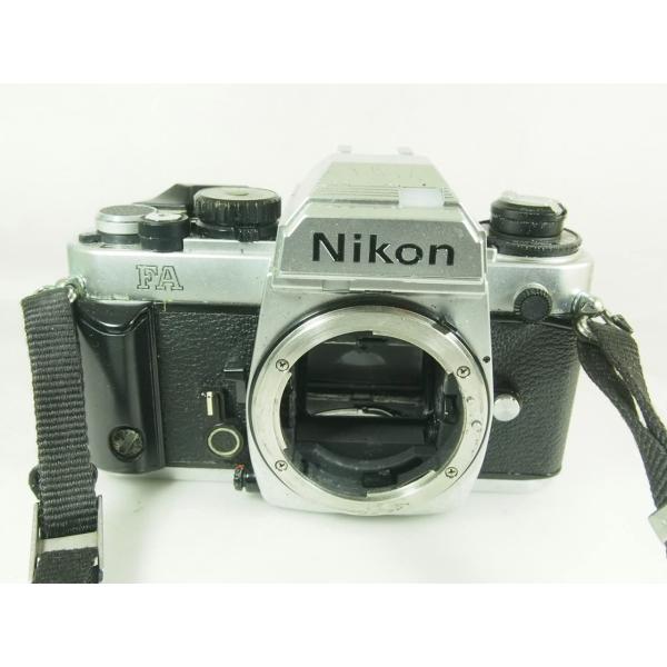 （中古品）Nikon FA シルバー商品写真はサンプル写真となっております。写真の商品が届くわけでは御座いません。用途機能として最低限の付属品はお送りいたしますが取扱説明書、リモコン等含まれていない場合もございます。＊写真に対し付属品の差異...