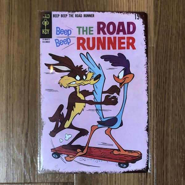 貴重　70年代　ワイリーコヨーテ　ロードランナー ビンテージポスター 0000000300863_Udzmcmb.jpg