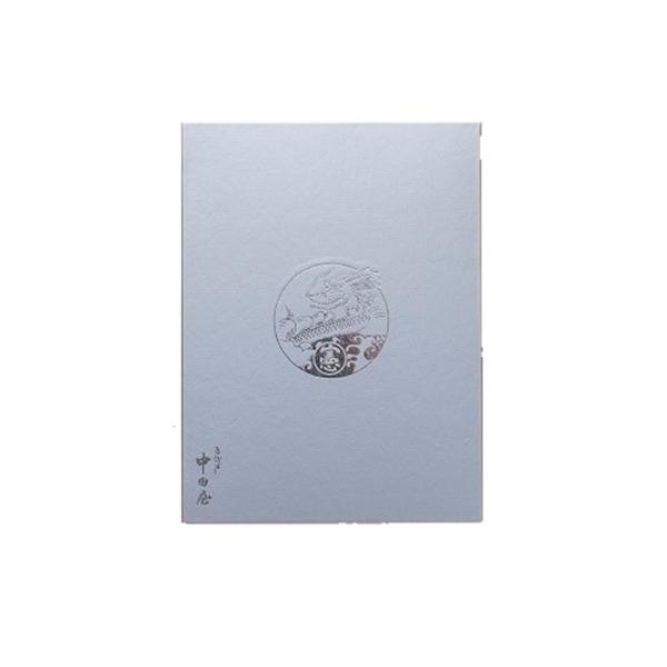 原材料名砂糖（国内製造）、小豆、小麦粉、寒天、塩、（一部に小麦を含む）内容量きんつば・６個外寸200×150×35mm賞味期限冬季（10〜5月末日）気温18℃以下　製造日より14日間　　※パック開封後は4日以内夏季（6〜9月末日）気温18℃...