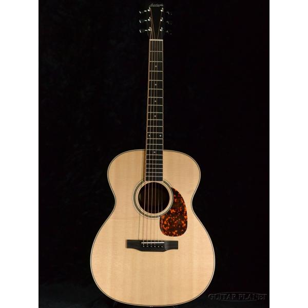 guitarplanet_larrivee-om-03-rw