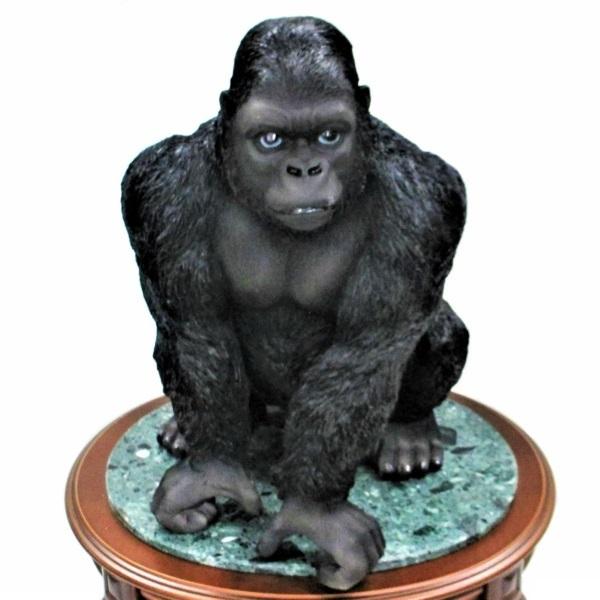 ゴリラ　素焼き　置き物　陶芸　2体セット ゴリラ 素焼き 置き物 陶芸 2体セット ゴリラ 素焼き 置き物 陶芸 2体