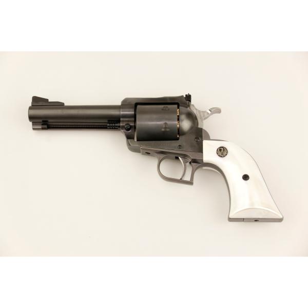 マルシン SUPER BLACKHAWK 4.62インチ ホワイトパール調グリップ