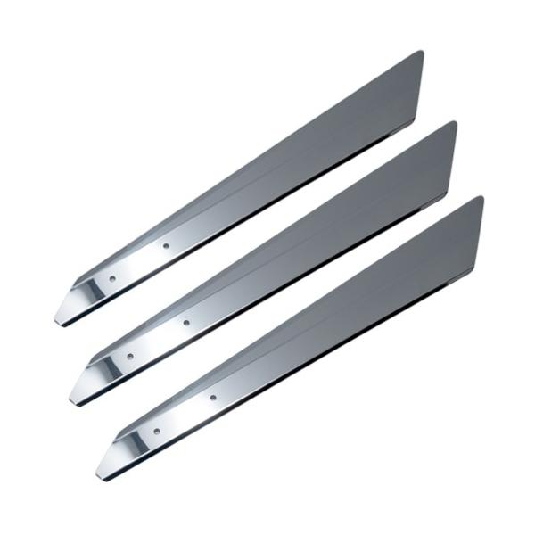 ワイパーをおしゃれにドレスアップ・・・レトロファンに大好評です！！！■商品名：ワイパー 羽根 鏡面タイプ(ステンレス)■メーカー：JETイノウエ製■右3枚セット■穴：各2箇所(ビス付)■サイズ：・下　部　約31センチ ・上　部　約34センチ...