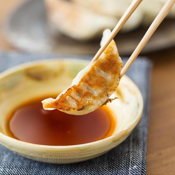 爆買 かごしま黒豚餃子×2箱 鹿児島 詰め合わせ セット 食べ比べ 豚肉 さつま八重ファーム