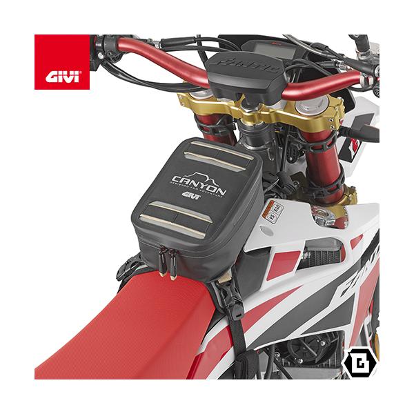 GIVIMOTO タンクバッグ　バイク　未使用　レインコート・肩掛けベルト付き GIVI（ジビ） GIVI GRT729 CANYON タンクバッグ 防水 ストラップベルト