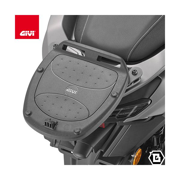 GIVI SR2176は、MONOLOCK（モノロック）ケースが装着出来るリアラックです。車種専用に設計されており、確実なフィッティングと様々な走行シーンでもブレの無いしっかりとした保持が特徴です。※本商品はベースプレートは付属しません。取...