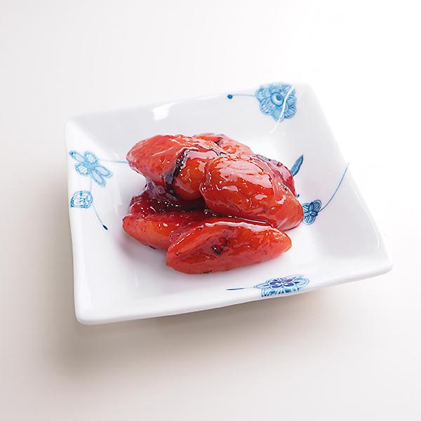 【内容(量)】しそあんず500g【原材料(産地)】杏（中国）、赤しそ（青森）、漬け原材料[糖類(砂糖、オリゴ糖、異性化液糖)、梅酢、食塩]、酸味料、増粘多糖類、紅麹色素、漂白剤(亜硫酸塩)【賞味期限】冷蔵保存で30日間