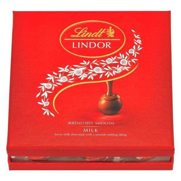 Lindt（リンツ）　189円 リンドール・ミルクギフト9P 108g 1箱 【賞味期限2023/7/13】 チョコレート 輸入菓子 ギフト（わけあり品） +PayPay 【LOHACO・ロハコ】 3,780円以上送料無料 など 他商品も掲載の場合あり