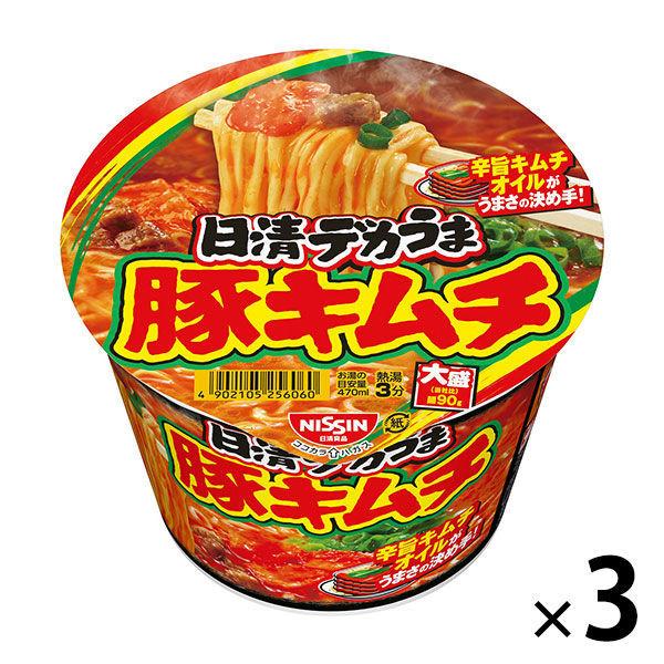 日清食品 日清デカうま 豚キムチ カップ麺大盛 カップラーメン 3食