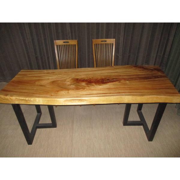 無垢材(鹿児島県産楠一枚板☆ダイナミックな色節杢目)ローテーブル