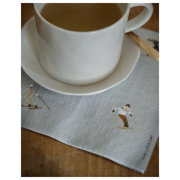 House Of Rymのデザイナーでも知られるElisabeth Dunkerが手掛けるブランド、Fine Little Dayのペーパーナプキンが入荷しました。こちらは人気のSKIERS柄のペーパーナプキン25枚セット。日々のキッチンに...