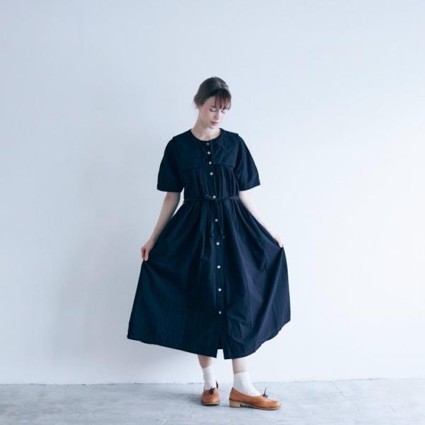 MAGALI | 天日干しコットン・スクエアカラー・ワンピース (black