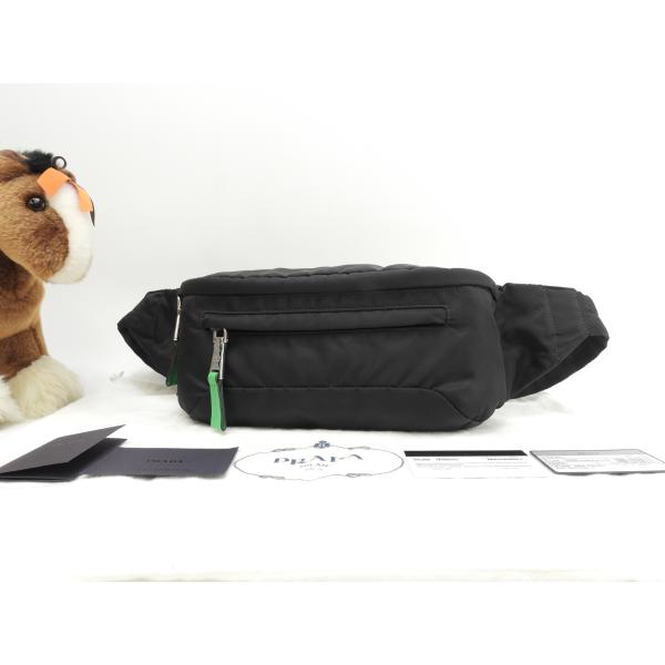 PRADA（プラダ） ボディバッグ ナイロン 黒 ウエストバッグ ヒップ