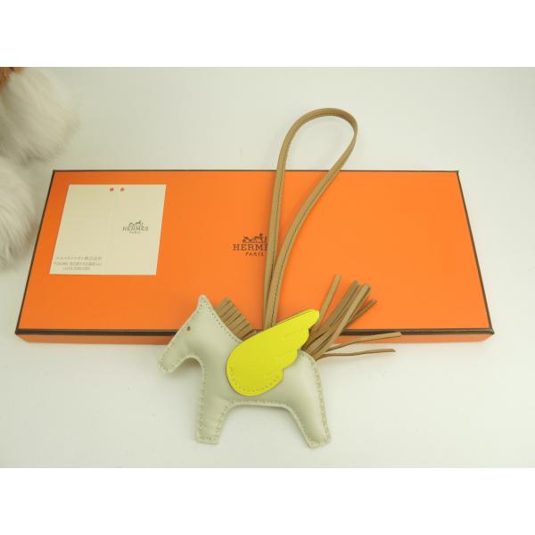 ❤未使用品❤ペガサスMM ソーゴールド エルメス U刻印 アニューミロ 箱付き HERMES（エルメス） 【新品未使用】エルメス ロデオペガサスPM ソー