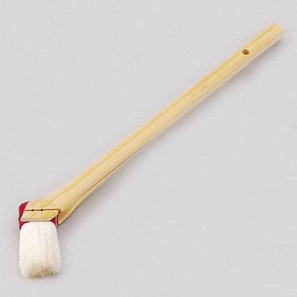 白毛竹刷毛は、軽い竹柄製のため、ひねりやすく、毛先をまとめられるため、細部の繊細な部分への点塗りに優れます。販売単位：1本幅(mm)：15