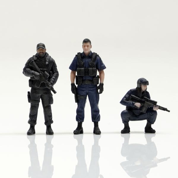 黒十字軍ポーチと戦隊ヒーロー ジオラマフィギュア セット 商品情報