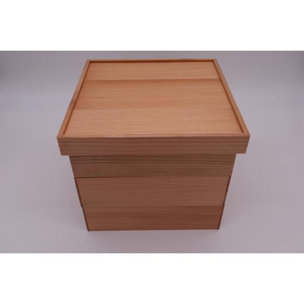 【サイズ】内寸　縦150mm ×　幅150mm ×　高さ50mm【材質】桐　100%【形状】開閉式【重さ】750ｇ