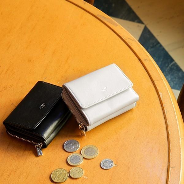 Picard 軽やかに小気味よく ミニ財布の様式美をぎゅっとまとめて Stucke シュトゥック ミニウォレット 367 Mp9445s19 限定バッグに出会えるエルトゥーク 通販 Yahoo ショッピング