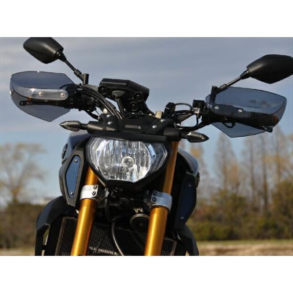 あっくん…です。14～16　MT09用　シック　ガイラガントレット　クリア MT-09（14年〜） ガイラガントレット スモーク CHIC DESIGN