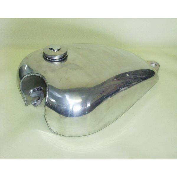 アルミチョップタンク BIGCEDAR（ビッグシーダー） W650（キャブ車