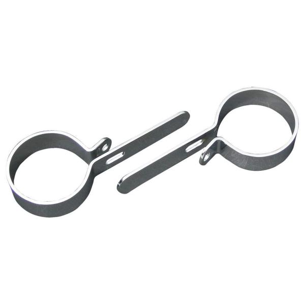 【適合】汎用　【商品説明】色：クローム ●サイズ：2-1/2インチ（約63mm）用 ●素材：スチール ●内容物：クランプ×2個 ●商品説明：2-1/2in（約63mm）のクランプです。 ●主にエキパイ、汎用マフラーなどをフレームに固定する際...