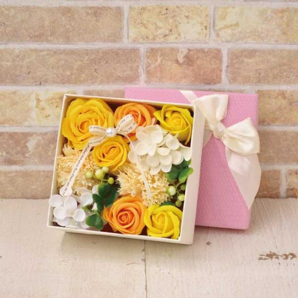シャボンフラワー ソープフラワー リボンローズbox イエロー Sbl 80tyellow Buyee Buyee 日本の通販 商品 オークションの代理入札 代理購入