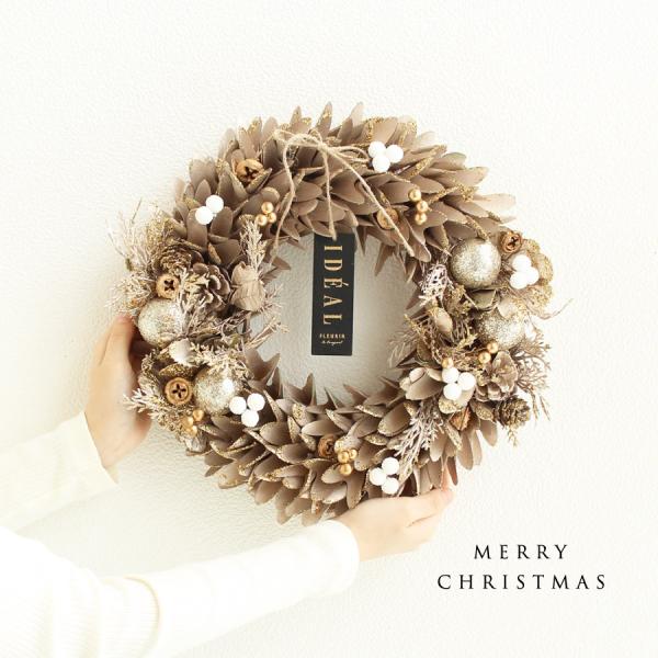 Lサイズリースは存在感があり、華やかな印象です。お祝いのギフトからご自宅用に様々な場面でお選びいただいております。リース上部に紐がついておりますので、壁掛け時は画びょうやフックなどに吊るして飾っていただけます。◆リースサイズ直径 約 33c...