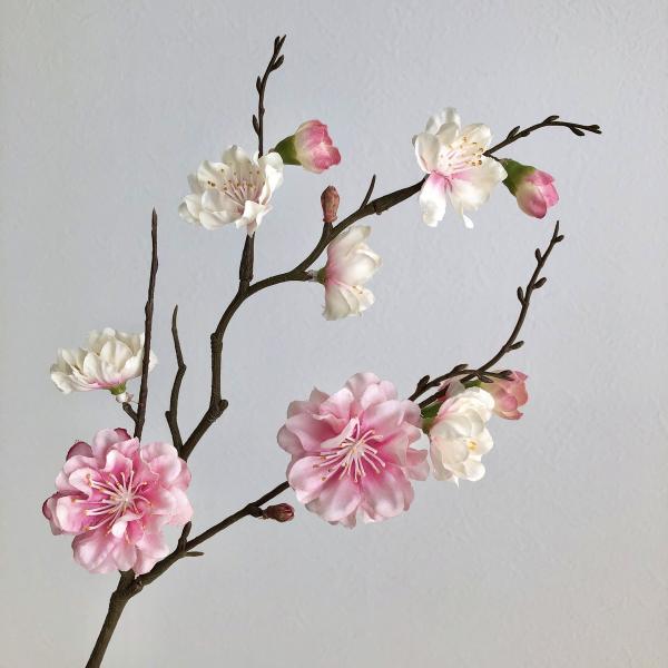 【商品番号：051-30473】/【VAR：】date20240221//bkz-0214/oda2025_0313/bkz-0409造花 花材「ま行」 モモ（桃）