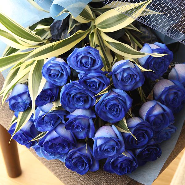 年齢の数だけ青色のバラ花束ブルーローズ 花束 5本 お好きな本数をご指定ください 花束 ブーケ お祝い Buyee Buyee 提供一站式最全面最專業現地yahoo Japan拍賣代bid代拍代購服務 Bot Online