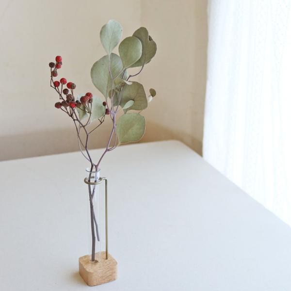 フラワーベース シングルチューブ ＊ 試験管風 ナチュラルおしゃれな 一輪挿し / レトロ アンティーク調 ナチュラル インテリア ディスプレイ フラワーベース