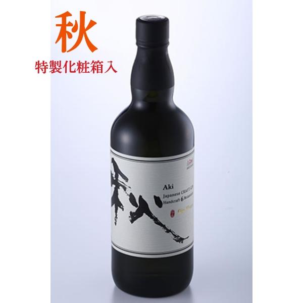 ●鹿児島県佐多宗二商店ほんのり薄く色付いた外観で森のキノコ類を想わす穏やかで落ち着いた香り。蒸かした薩摩芋や栗、ヴァニラの甘い風味、微かにカボスやジュニパーベリーの清涼感が広がってきます。季節の移り変わるように秋を感じて頂きたいお勧めの楽し...