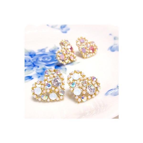 ピアス イヤリング チタンポスト スワロフスキー＆パールのlovely 