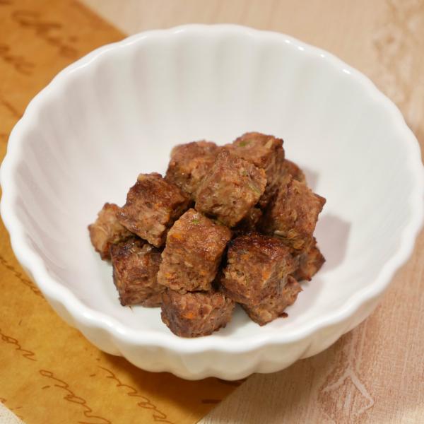 犬 ごはん シニア犬 ヘルシー コロコロステーキ 馬肉赤身 ドッグフード おやつ 無添加 猫 ヒューマングレード 高タンパク 低カロリー 人気 手作りごはん
