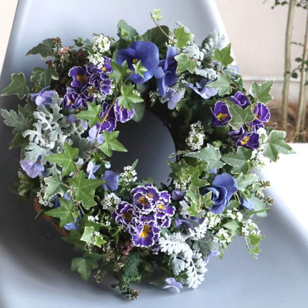 ⋆⸜ 青い魔法、春まで長く楽しめるリース寄せ植え ⸝⋆ 寄せ植え】 -TEFNIQUE-寄せ植えリース 2025 * no.14 * 大人可愛いXmas