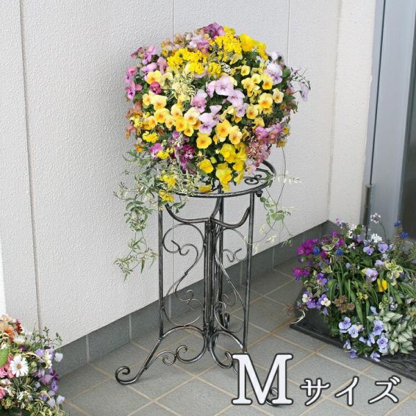 ★本商品はフラワースタンドのみの販売です。花や鉢は付属しませんのでご注意ください。※本商品は「北海道・東北・沖縄へは送料別途500円」加算されます。ご了承ください。商品概要 【商品について】 16 フラワースタンド Mサイズ(簡易 組み立て...