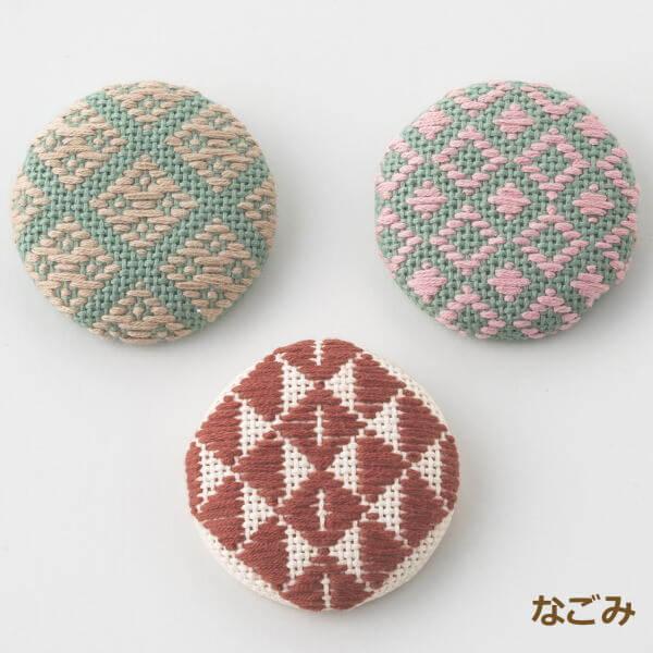 こぎん刺し キット こぎん刺し丸ブローチ なごみ こぎん103 くるみボタン ブローチ オリムパス Olm 手芸の山久 手芸の山久ヤフー店 通販 Yahoo ショッピング