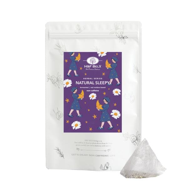 おやすみ前の一杯にオススメ！カモミールの心温まる香りが、おやすみ前のひとときを優しい時間に。カモミール＋フルーツフレーバーの心安らぐブレンドカモミールの甘くりんごのようなアロマとフルーツの自然な甘さが、心安らぐゆったりとした時間に。特におや...