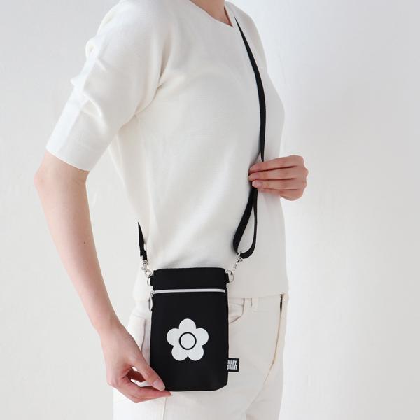 handkerchiefgallery_000847-0001-02