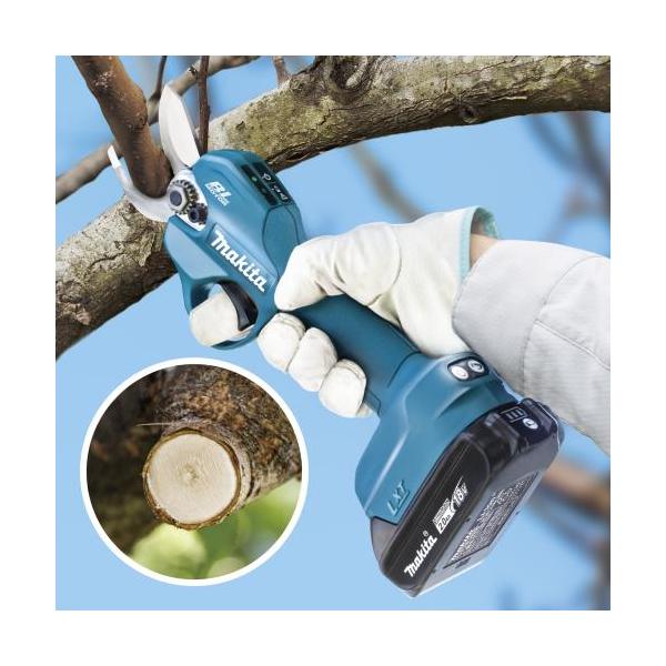 【当店はマキタ正規販売店です】切れ味しっかり、スパっと楽らく快適せん定18Vバッテリ直付けタイプ《仕様》最大切断能力φ(mm) 30モード切替：25・18・10電源(V) 直流181充電作業量(目安) 開口角φ10mm時2.0Ah：約5,4...