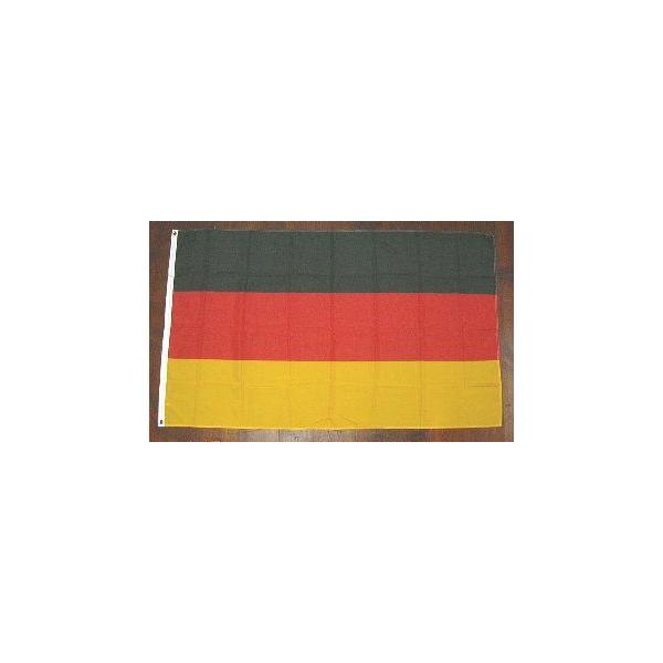 素材：ポリエステル100％サイズ：約60cm×約90cmハトメ：2箇所（穴の直径：約10mm）国旗の品揃えは、大（約90cm×約150cm）・中（約60cm×約90cm）・小（約30cm×約45cm、棒付き）の3サイズ、アメリカ・カナダ・イ...