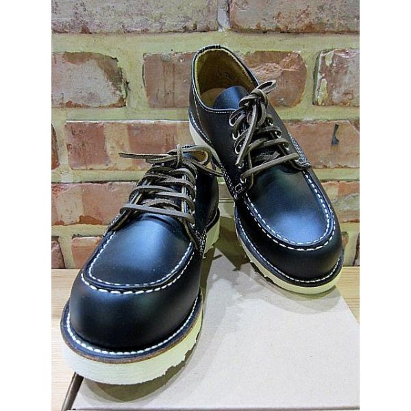 hangar-market_9894blk