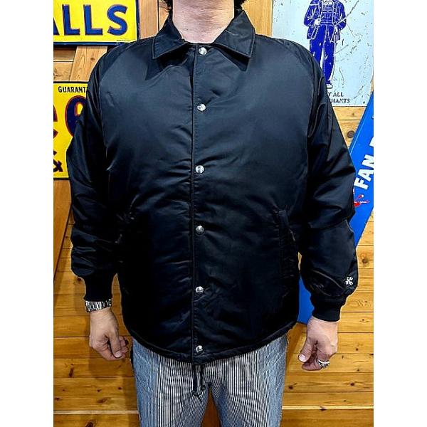 hangar-market_bl157-31-051blk